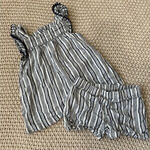 MUST BUNDLE - Girls 2T adorable outfit
